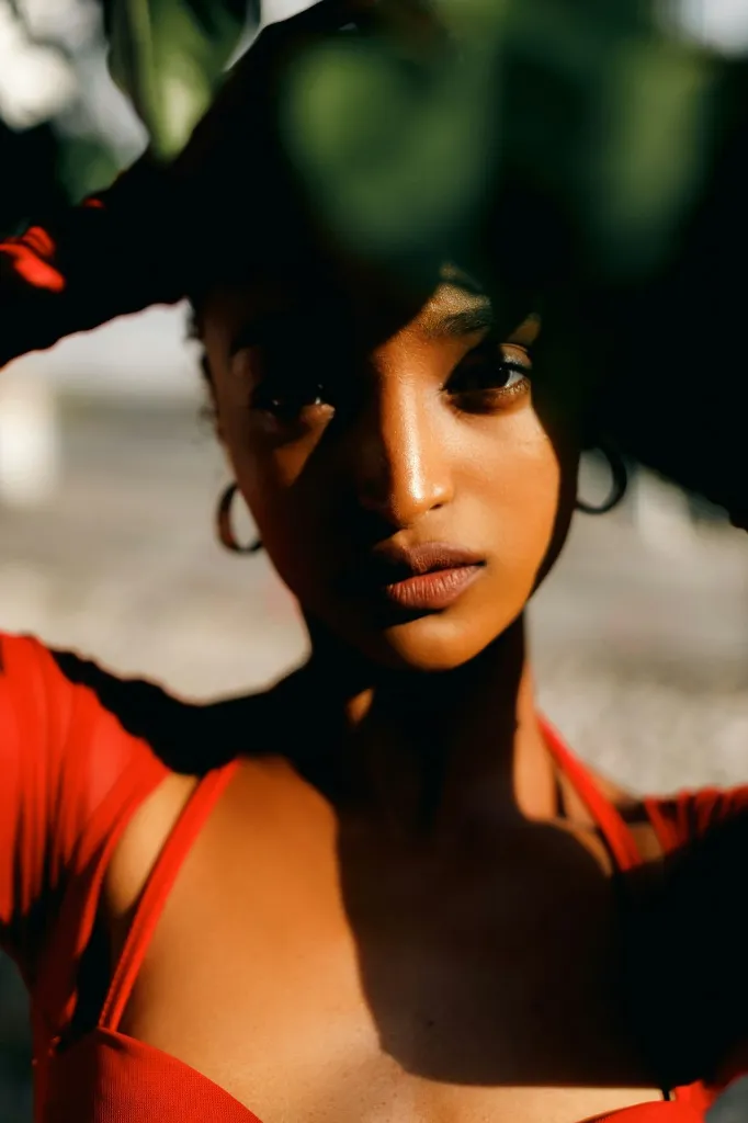 unsplash_wmfNa5afX8k_red gown.webp.jpg.jpg.jpg